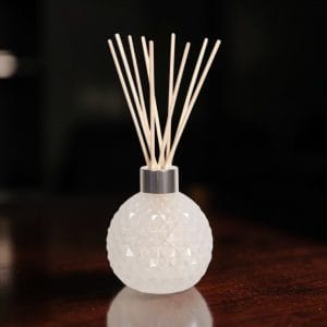 White Lustre Glass Reed Diffuser & 50 Rattan Reeds